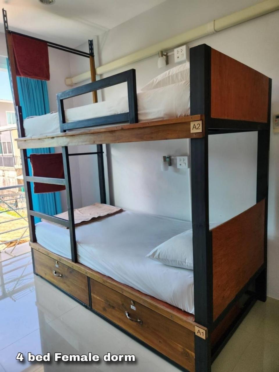 Theppahrak Hostel Khaolak Кхаулак Экстерьер фото