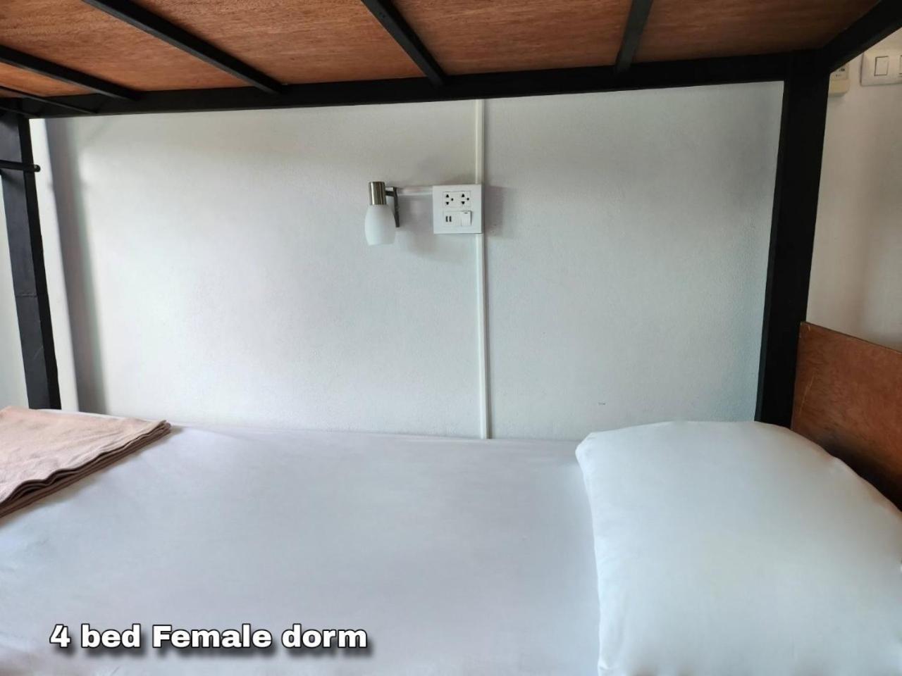 Theppahrak Hostel Khaolak Кхаулак Номер фото